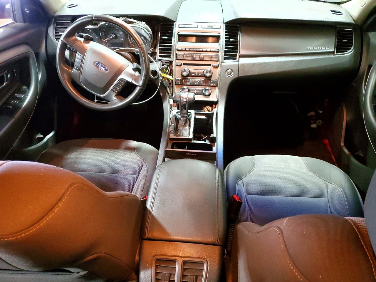 2011 FORD TAURUS