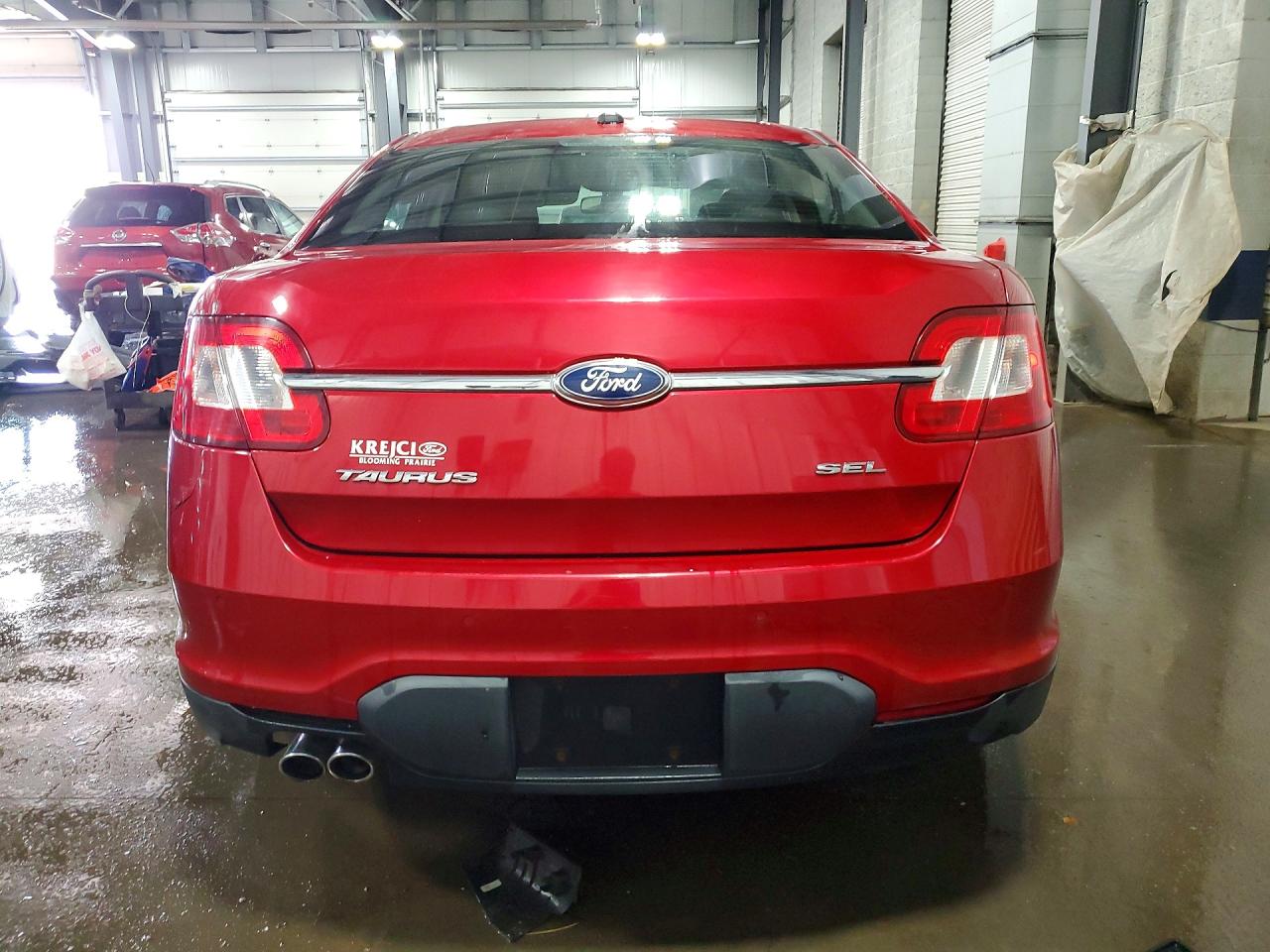2011 FORD TAURUS