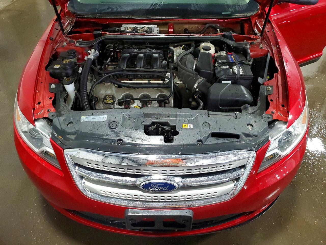 2011 FORD TAURUS
