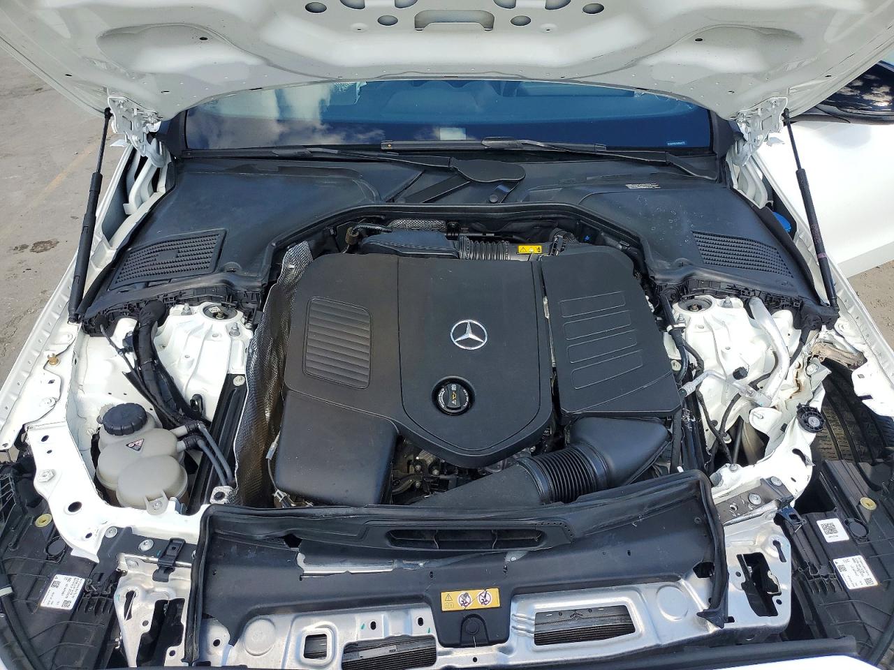 2022 MERCEDES-BENZ C-CLASS