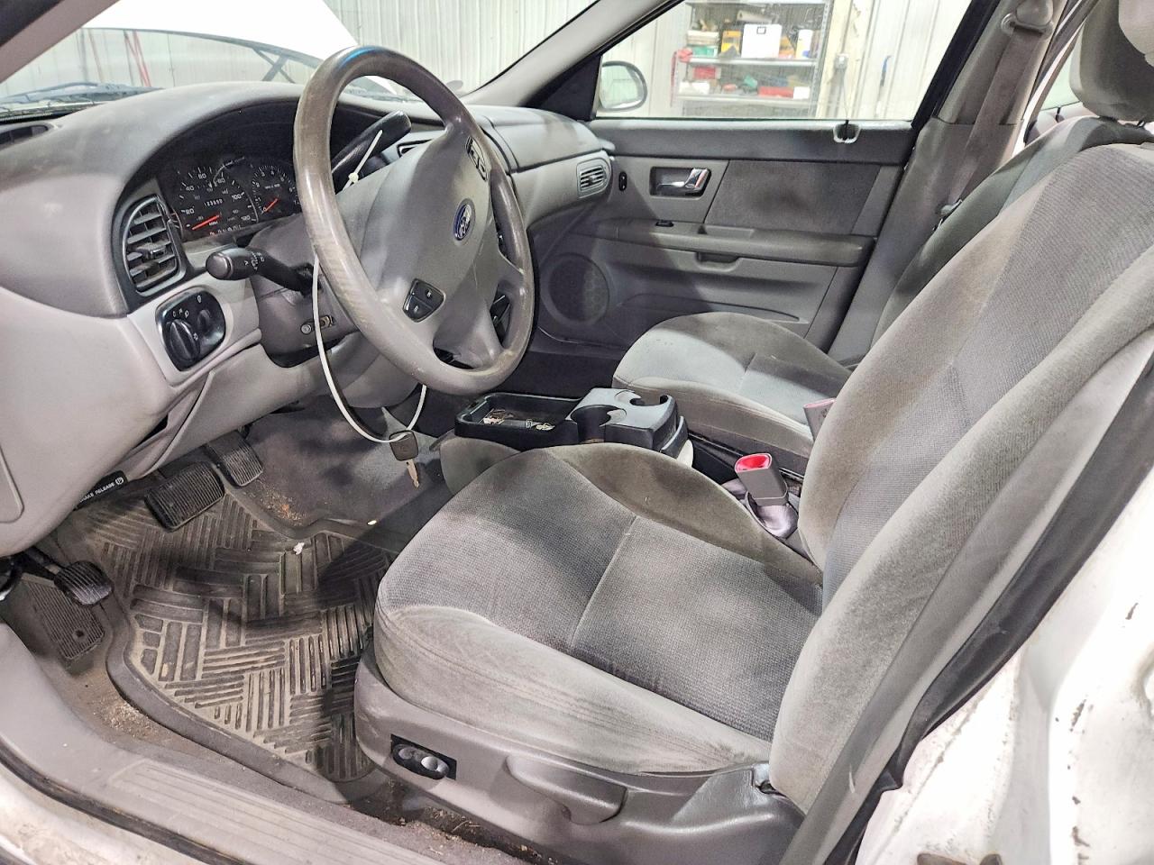 2002 FORD TAURUS