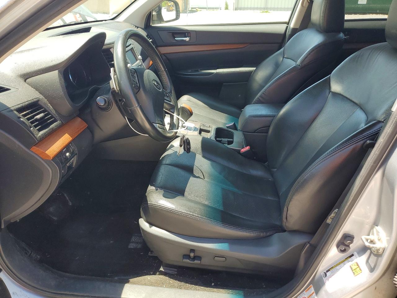 2013 SUBARU OUTBACK
