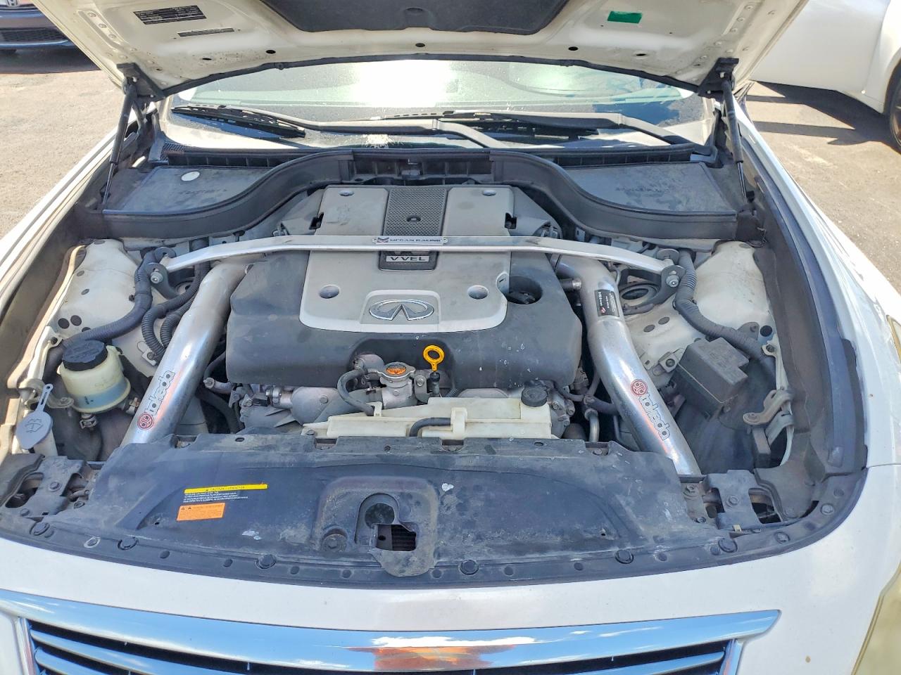 2013 INFINITI G37