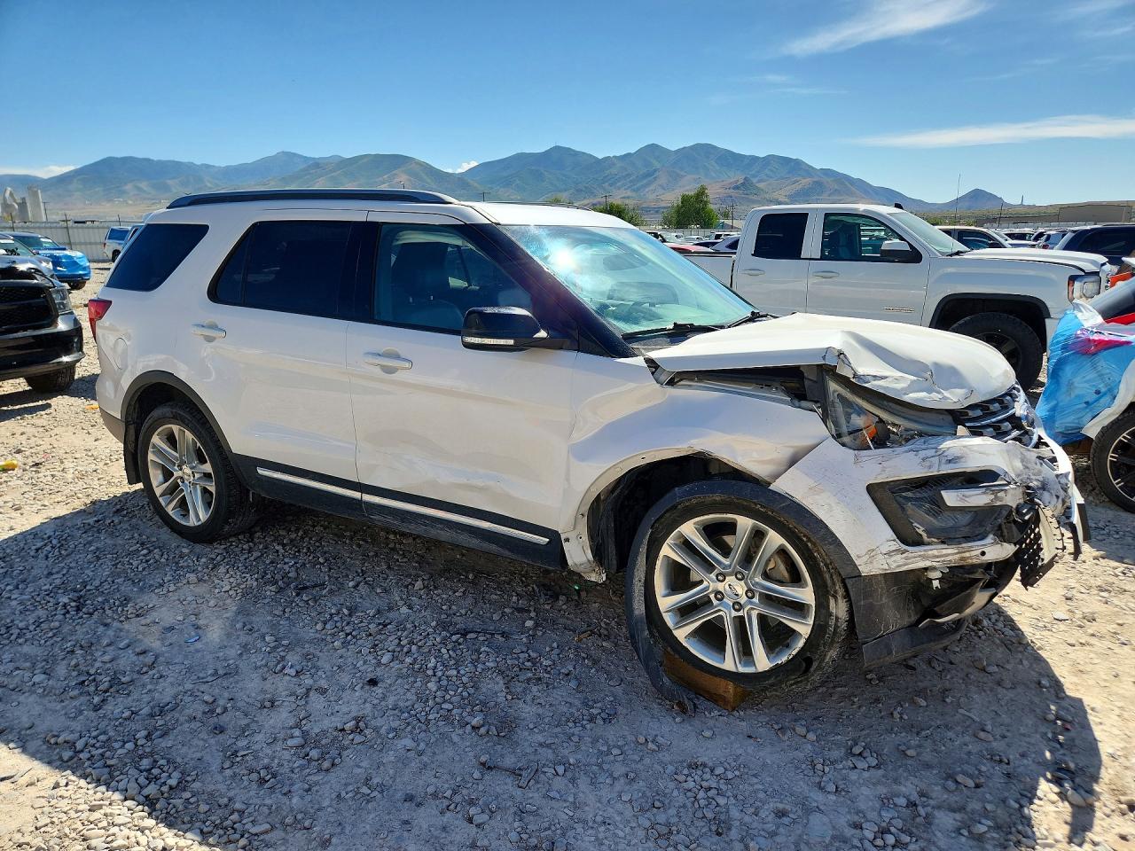 2017 FORD EXPLORER