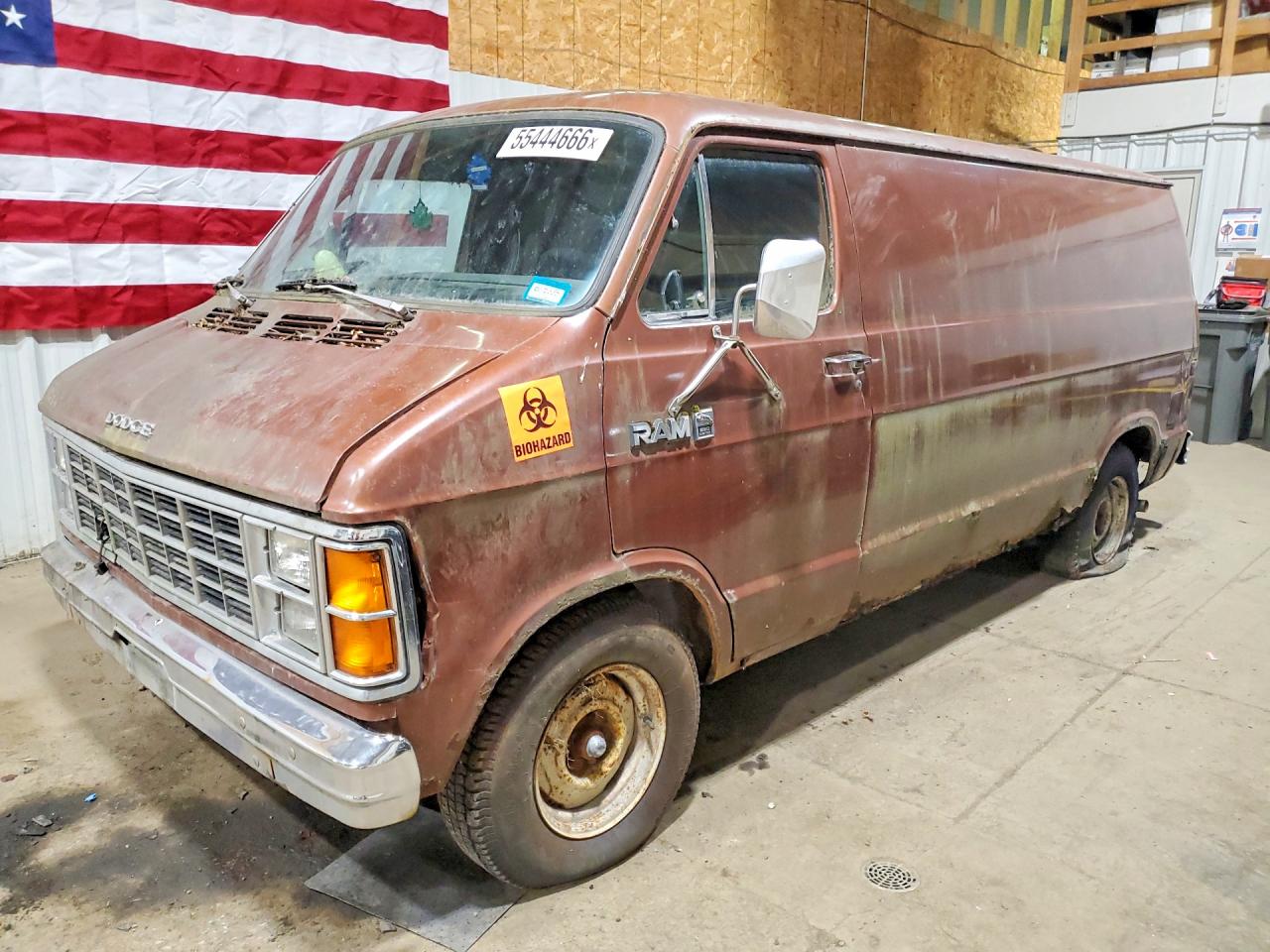 1983 DODGE B SERIES