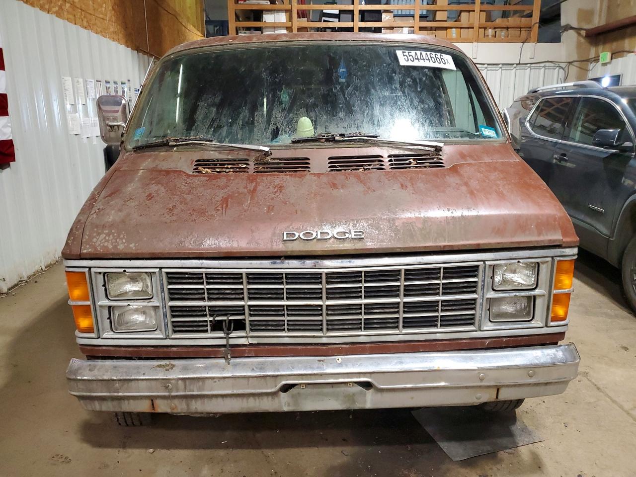 1983 DODGE B SERIES