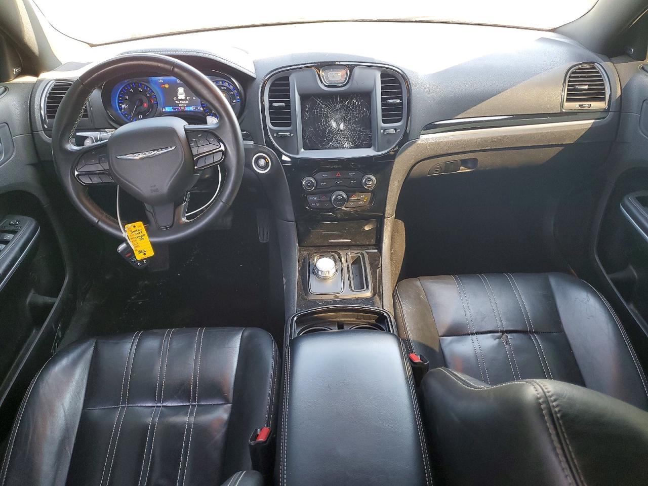 2022 CHRYSLER 300