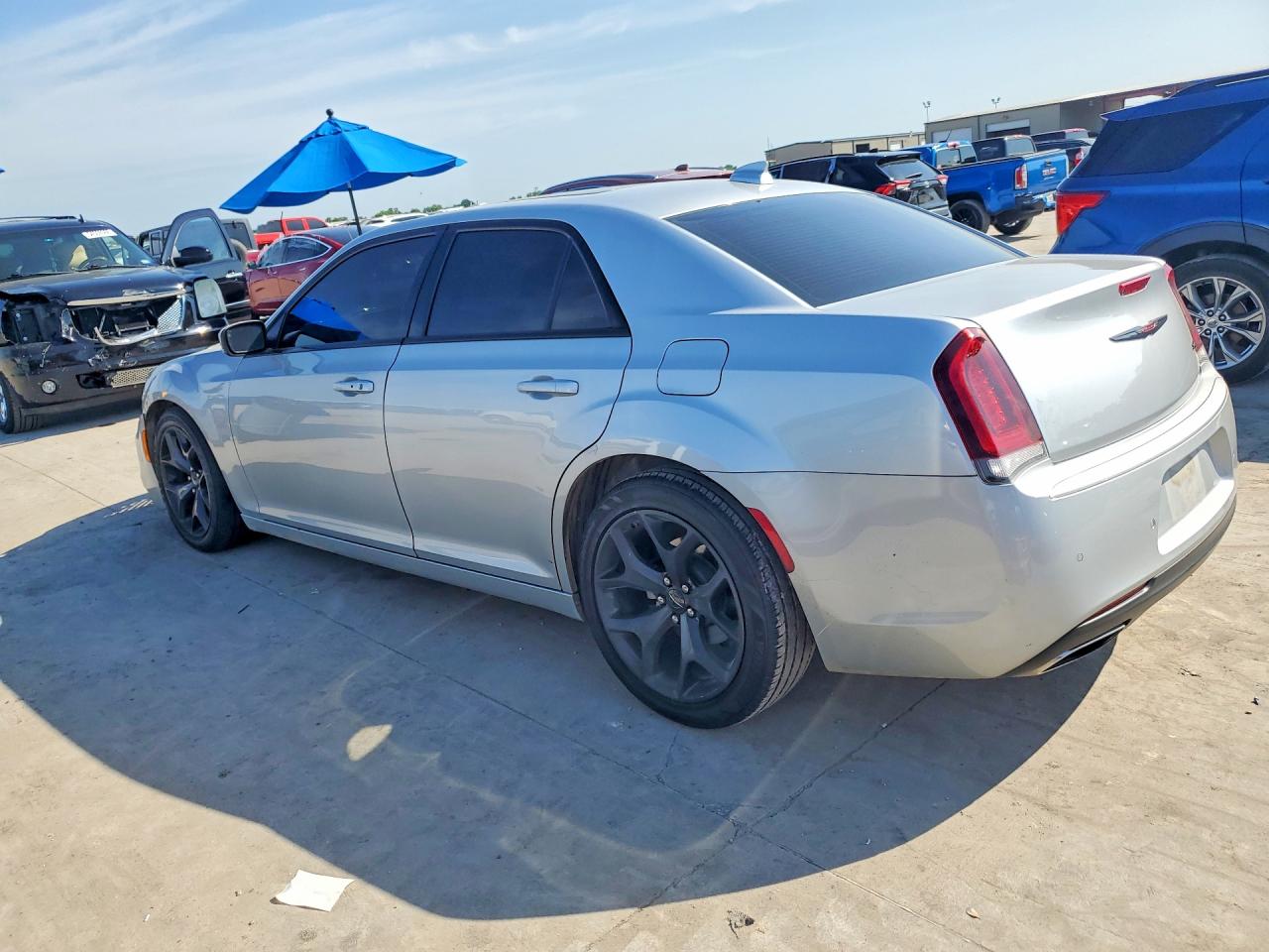 2022 CHRYSLER 300