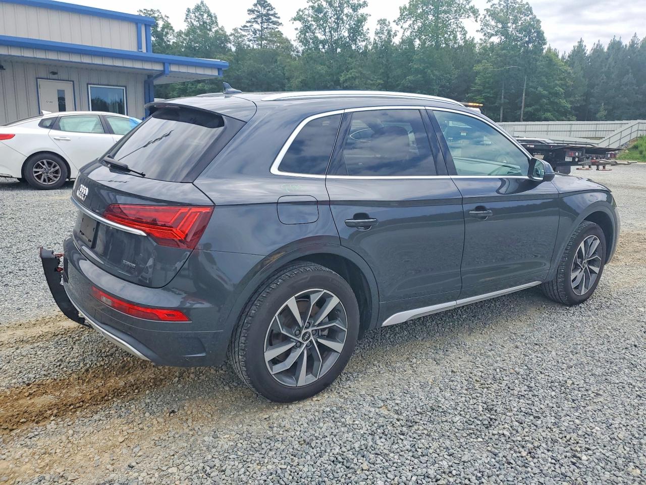 2021 AUDI Q5