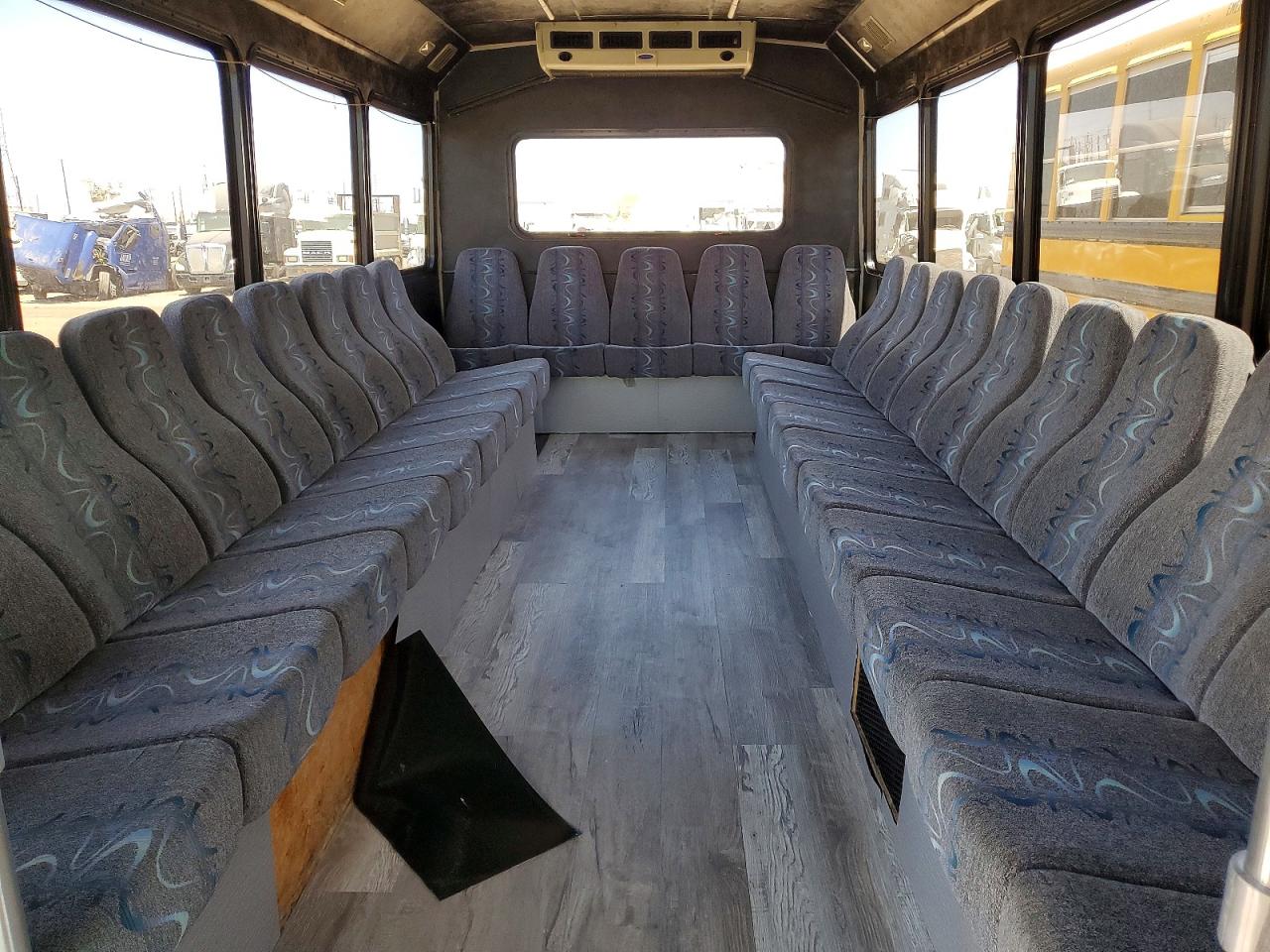 2009 FORD ECONOLINE