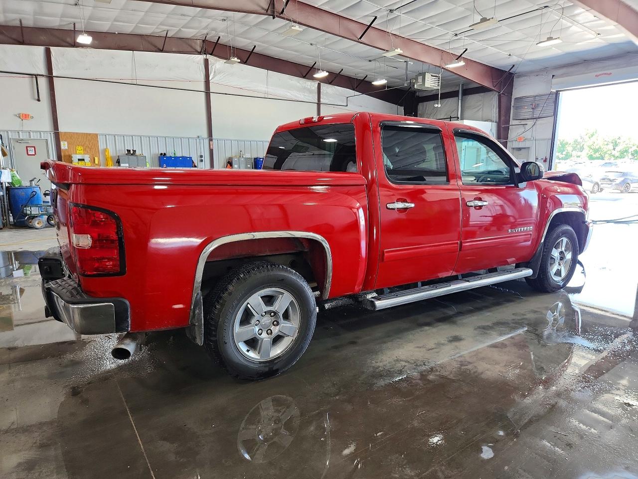 2011 CHEVROLET SILVERADO