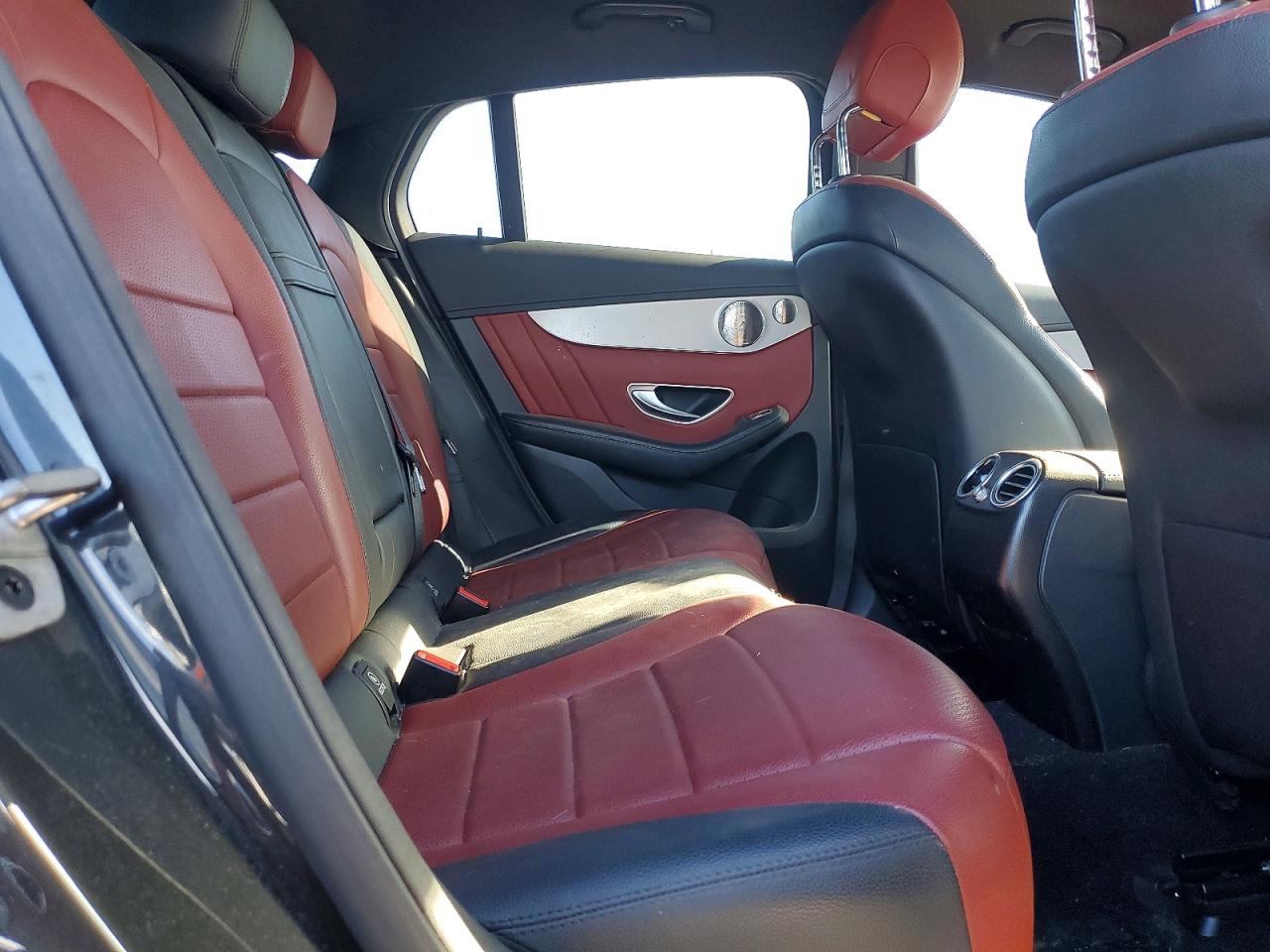 2023 MERCEDES-BENZ GLC-CLASS