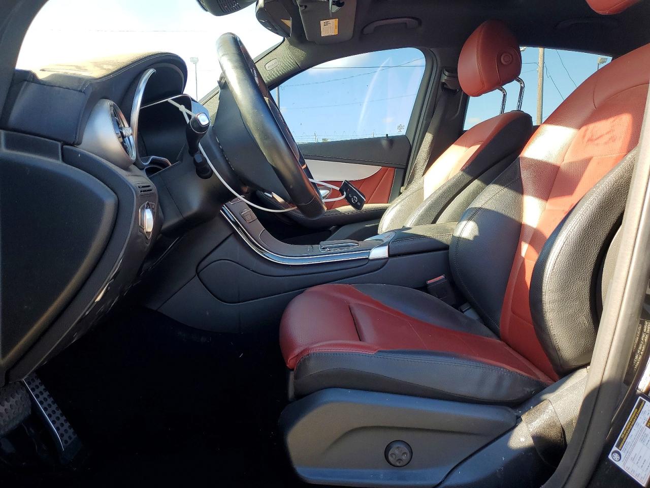 2023 MERCEDES-BENZ GLC-CLASS
