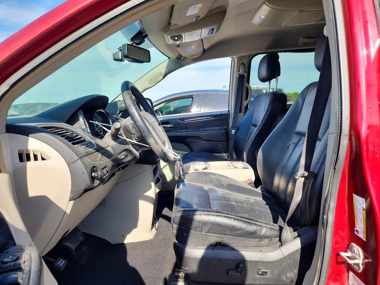 2014 CHRYSLER MINIVAN