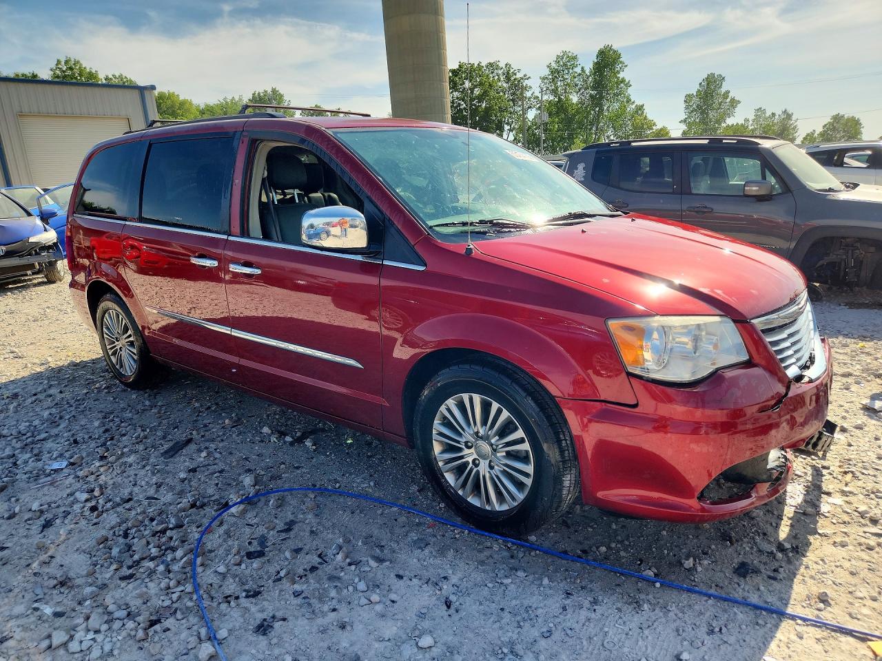 2014 CHRYSLER MINIVAN