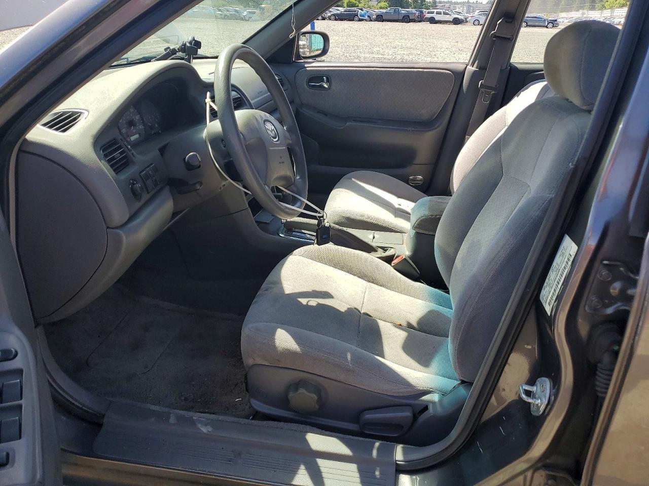 2001 MAZDA 626