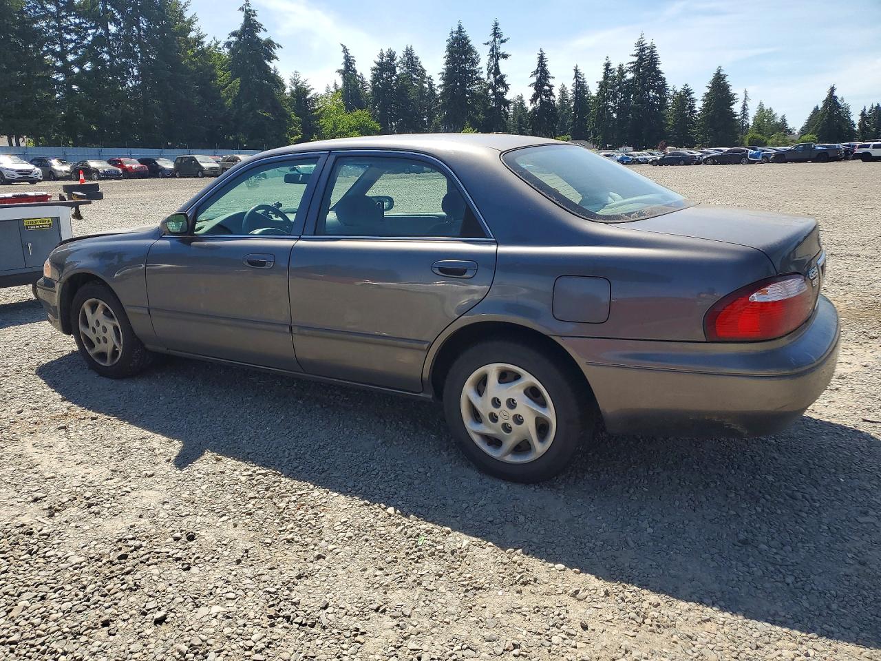 2001 MAZDA 626