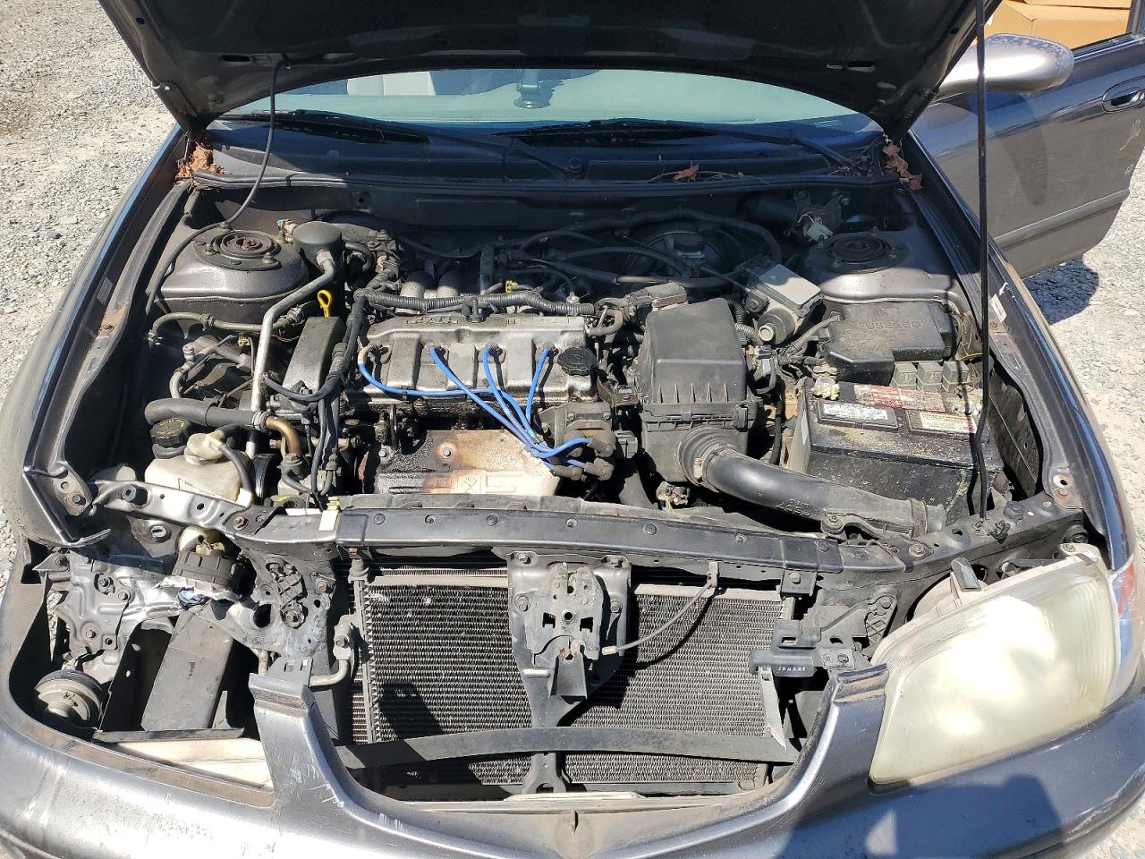 2001 MAZDA 626