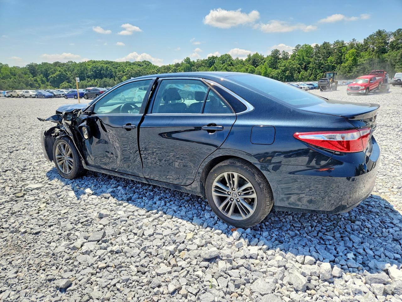 2017 TOYOTA CAMRY
