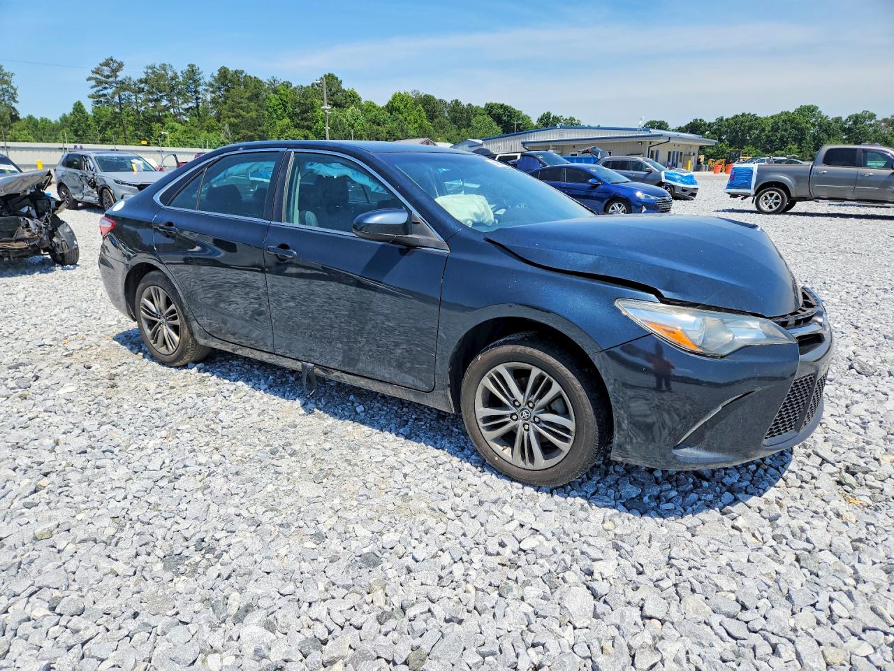 2017 TOYOTA CAMRY