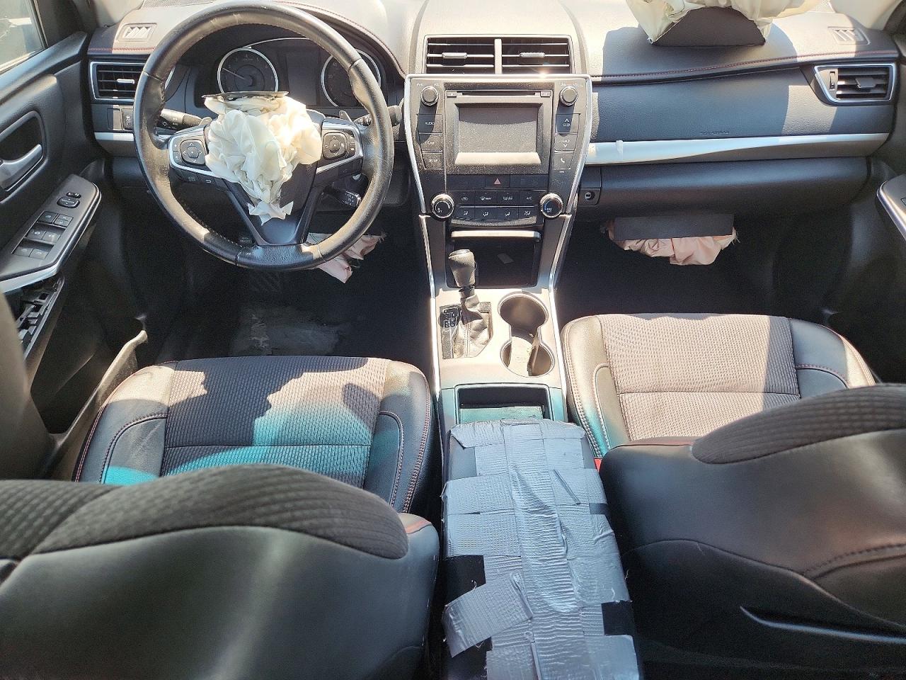 2017 TOYOTA CAMRY