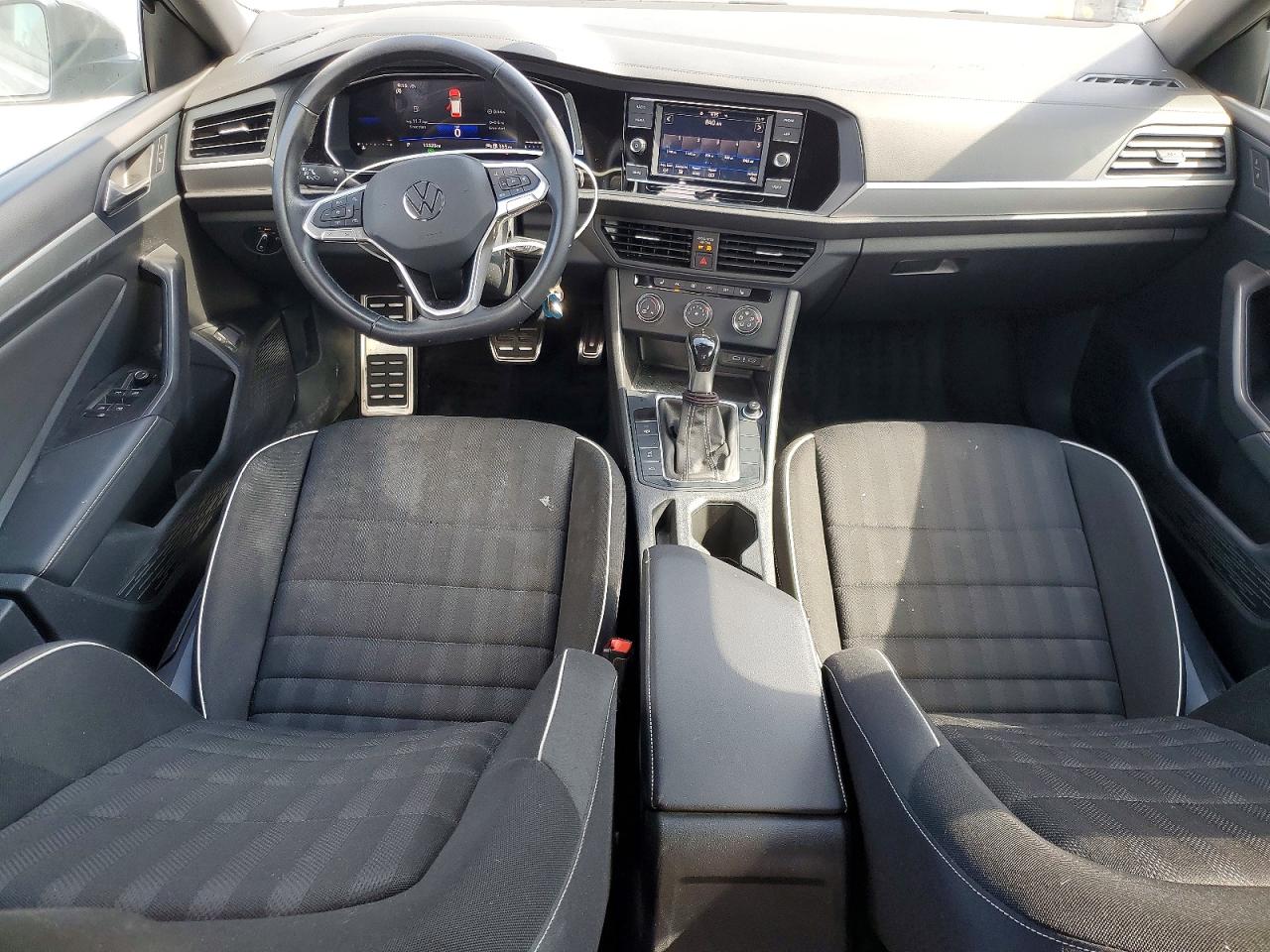 2024 VOLKSWAGEN JETTA