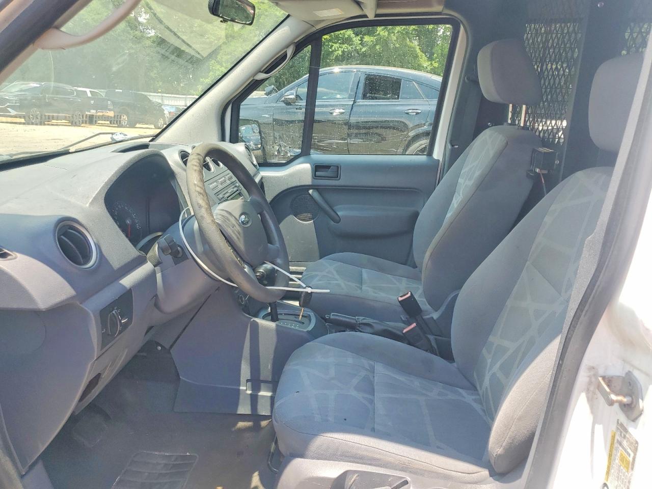 2011 FORD TRANSIT