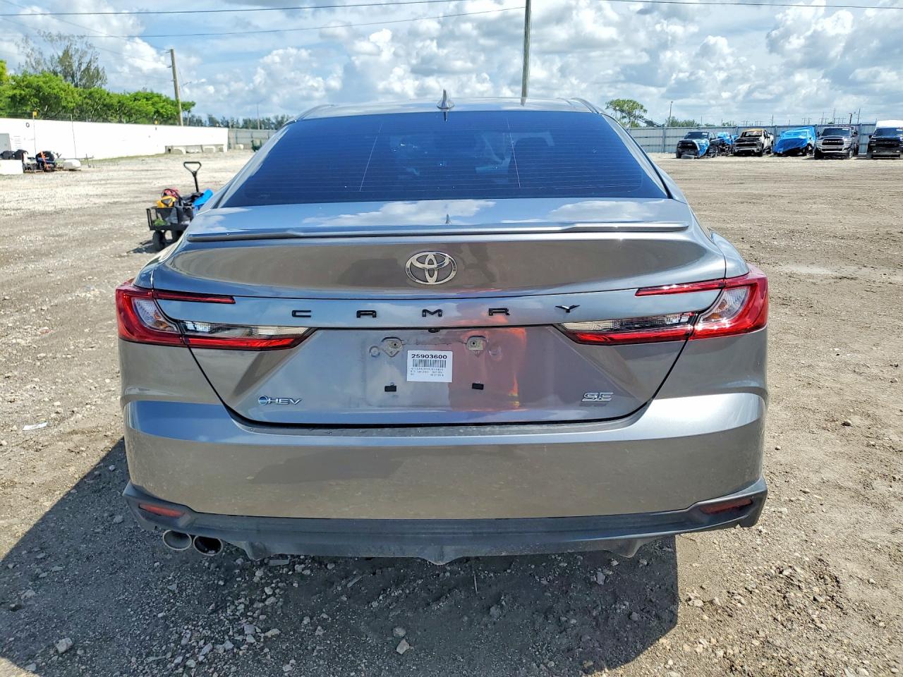 2025 TOYOTA CAMRY