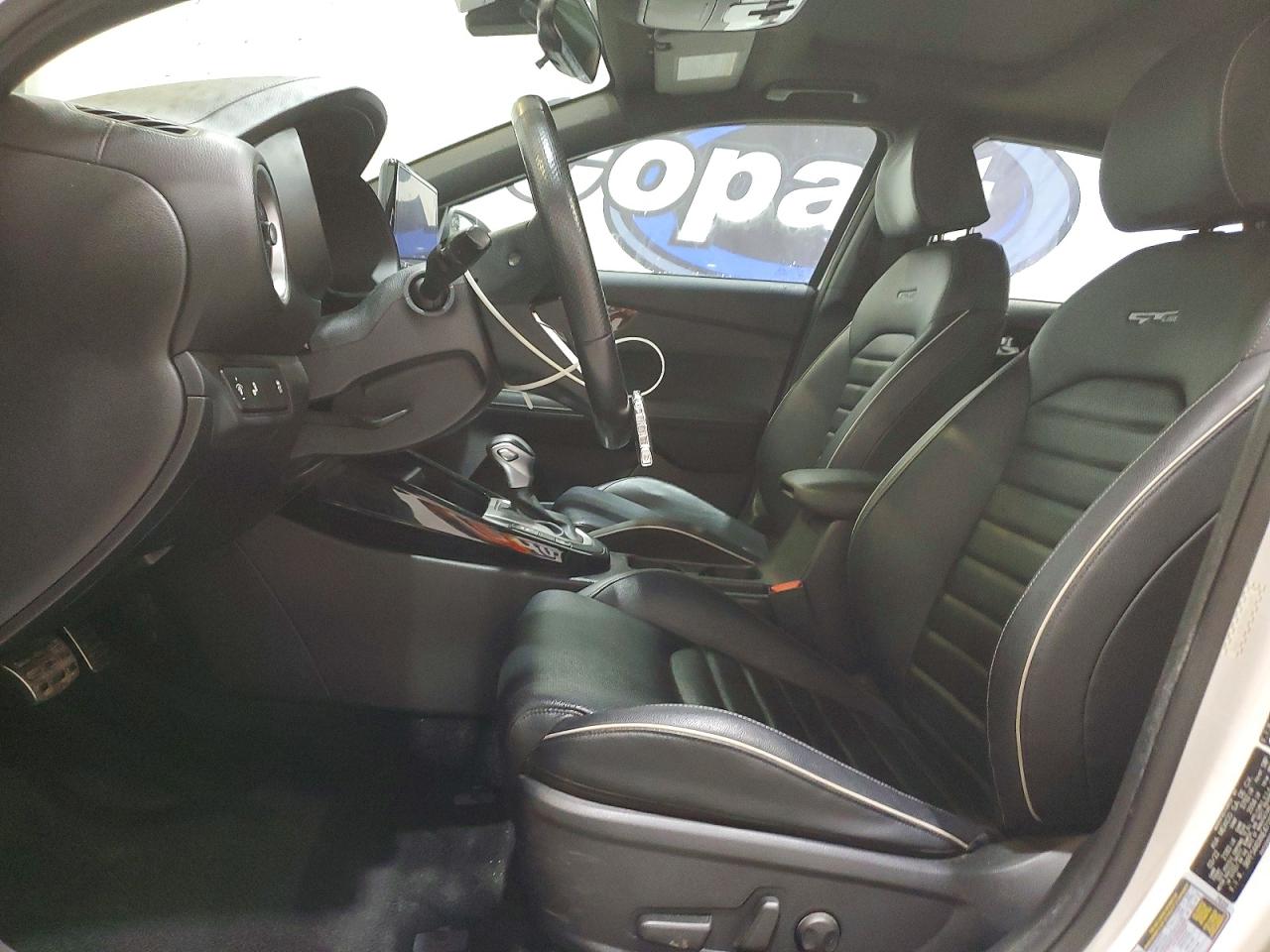 2022 KIA FORTE