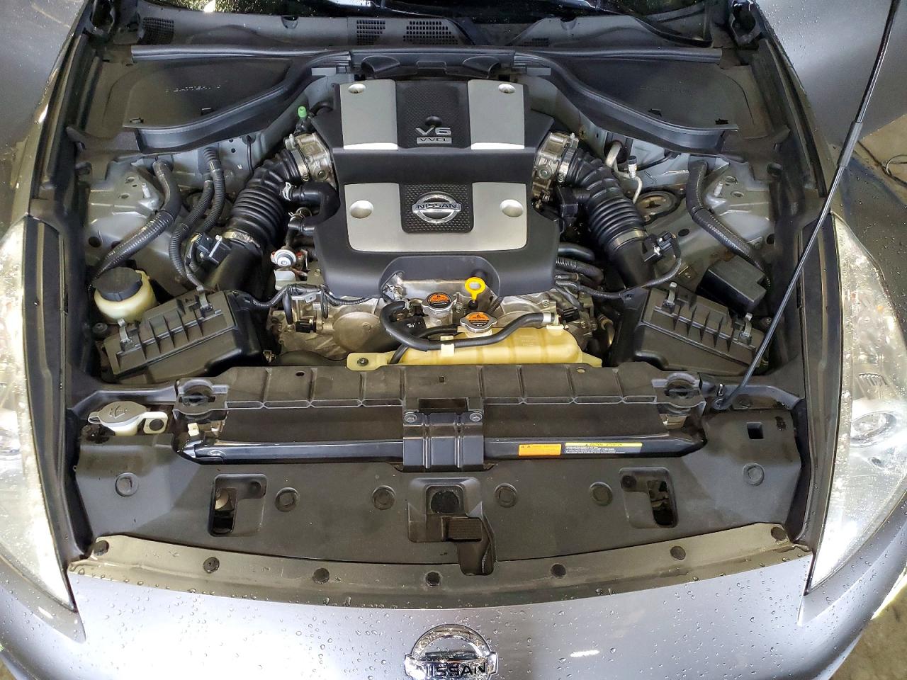 2015 NISSAN 370Z