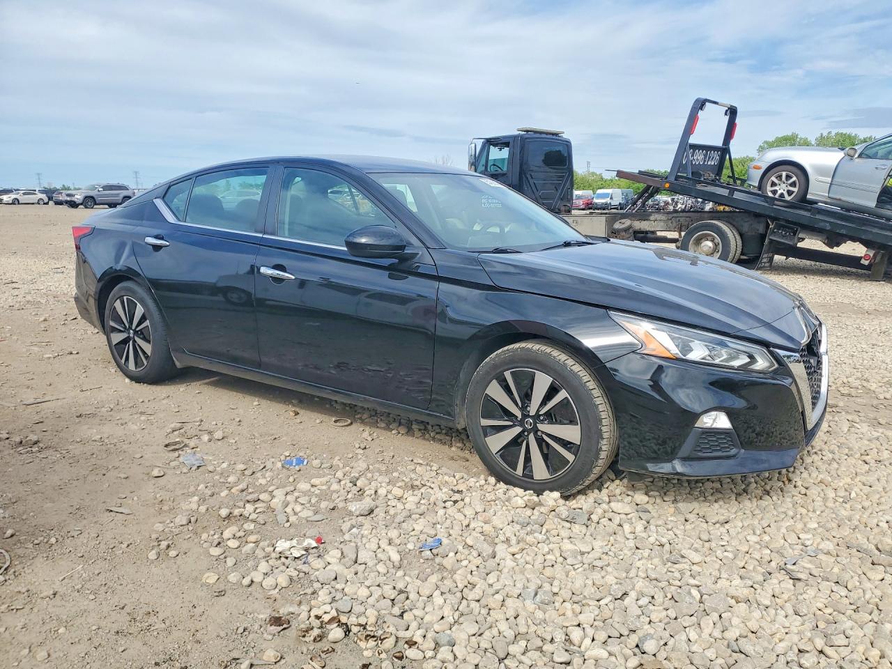 2022 NISSAN ALTIMA