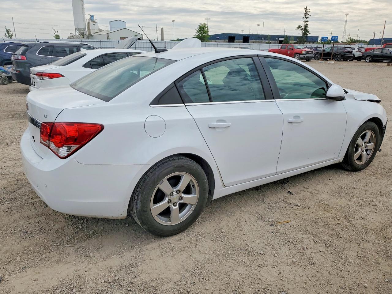 2013 CHEVROLET CRUZE