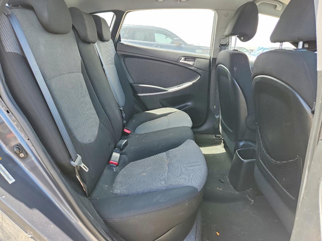 2012 HYUNDAI ACCENT