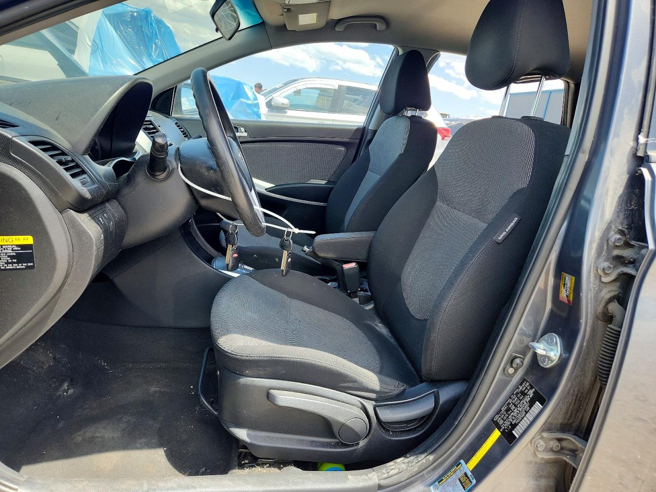 2012 HYUNDAI ACCENT