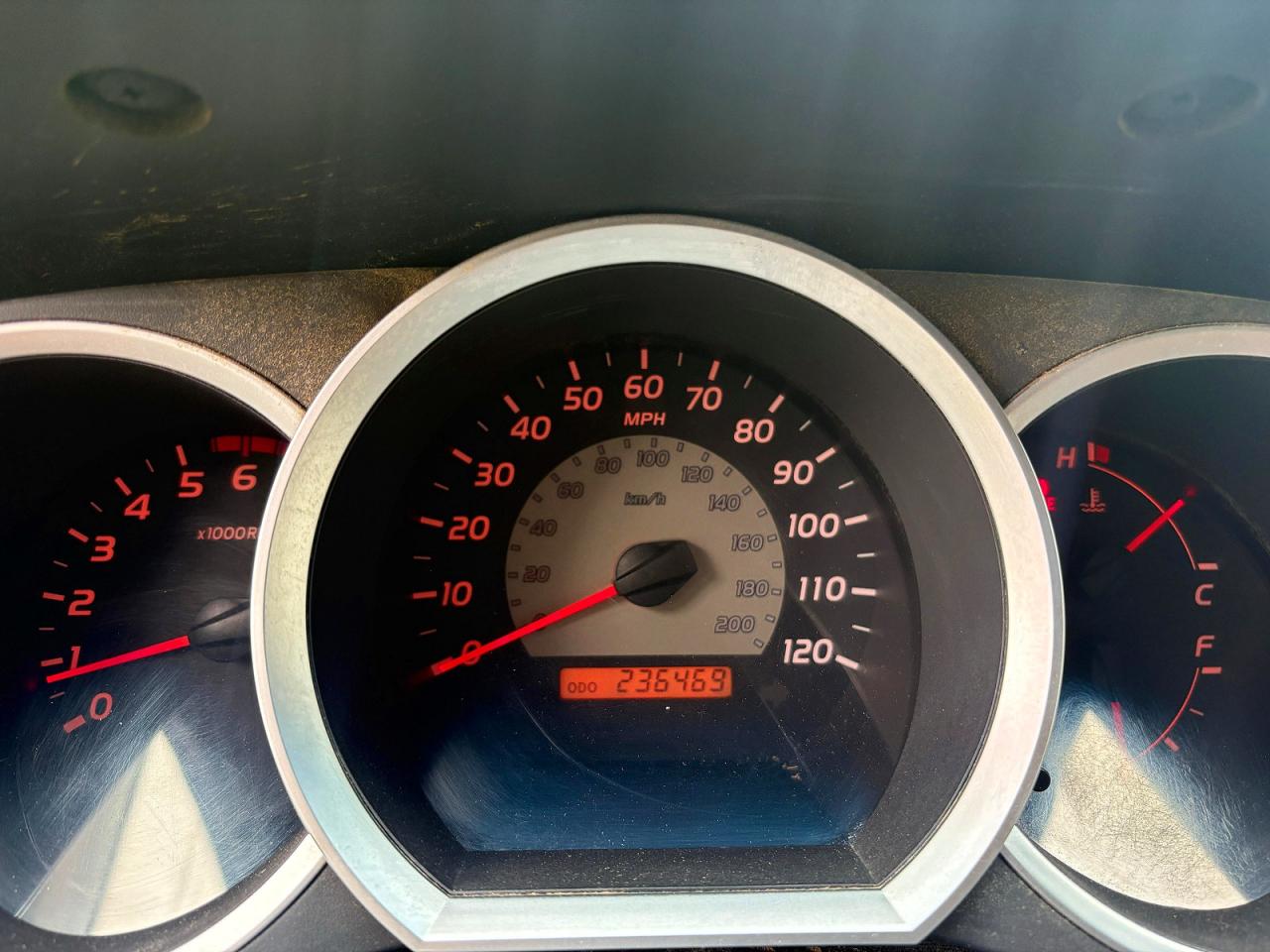 2005 TOYOTA TACOMA