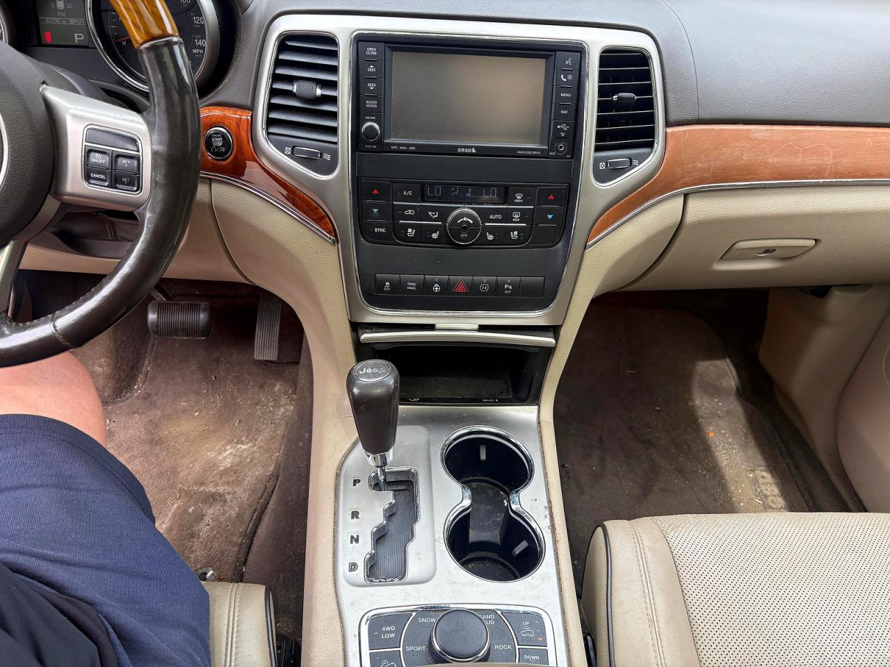 2011 JEEP CHEROKEE