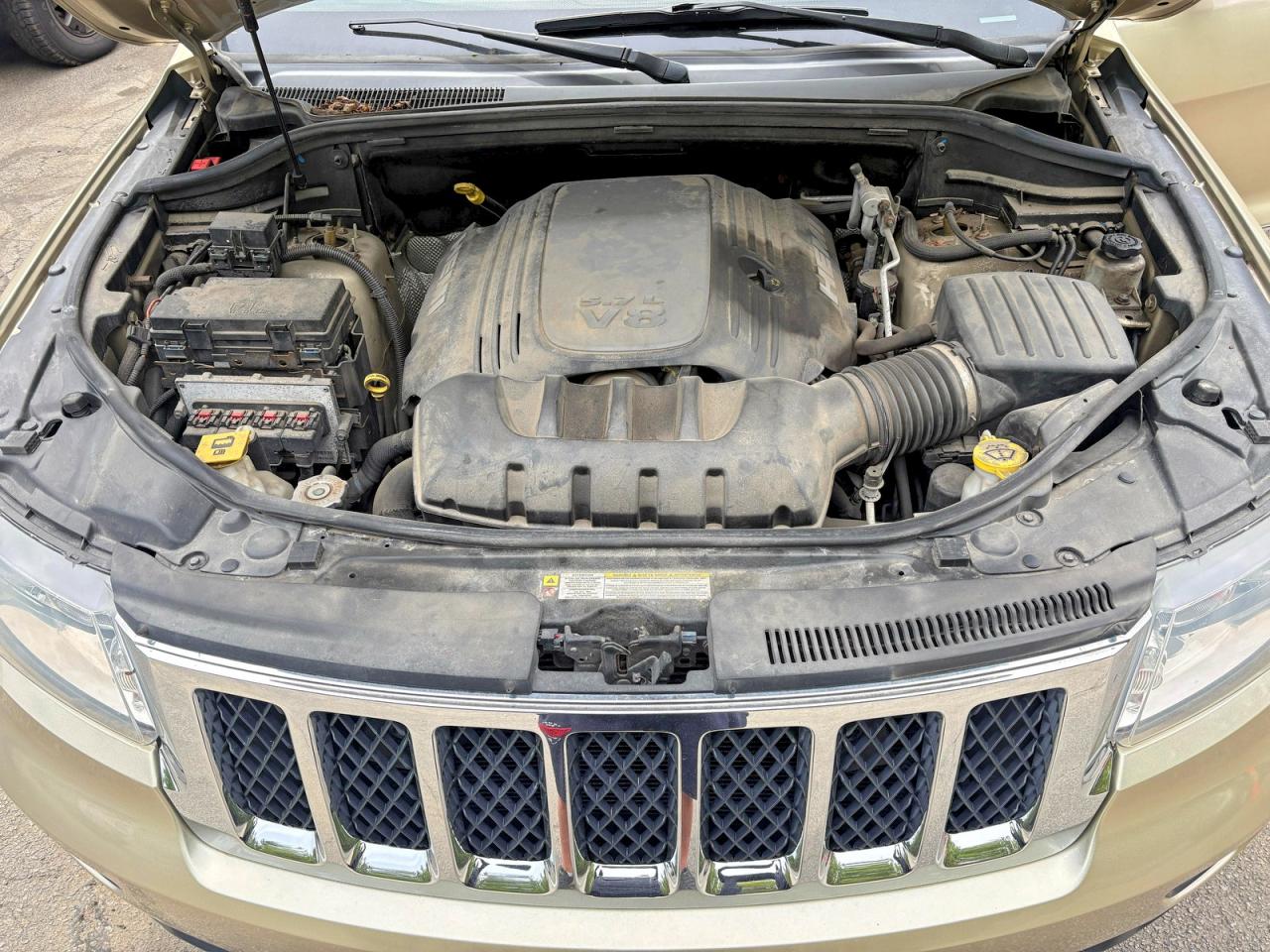 2011 JEEP CHEROKEE