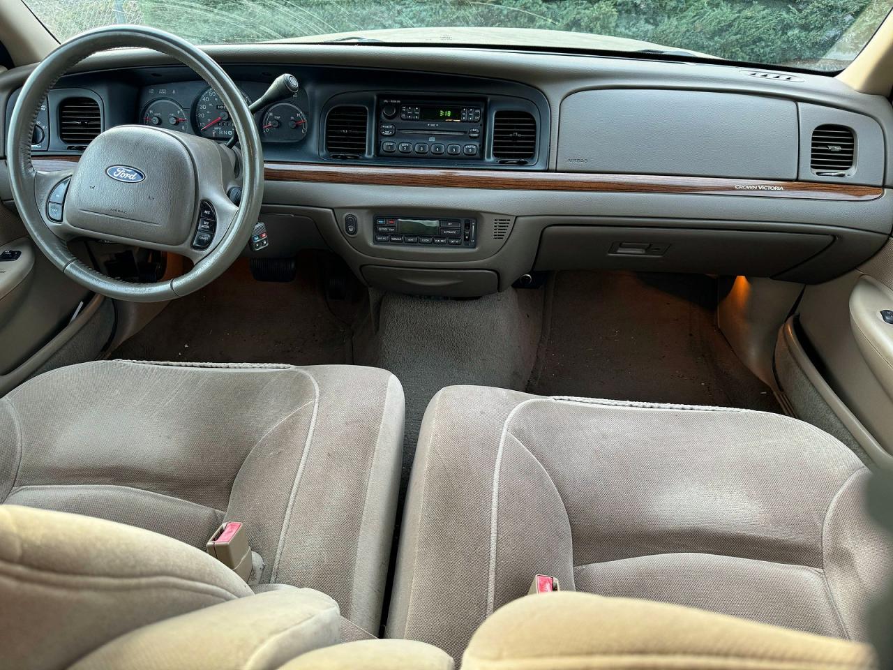 2001 FORD CROWN VIC