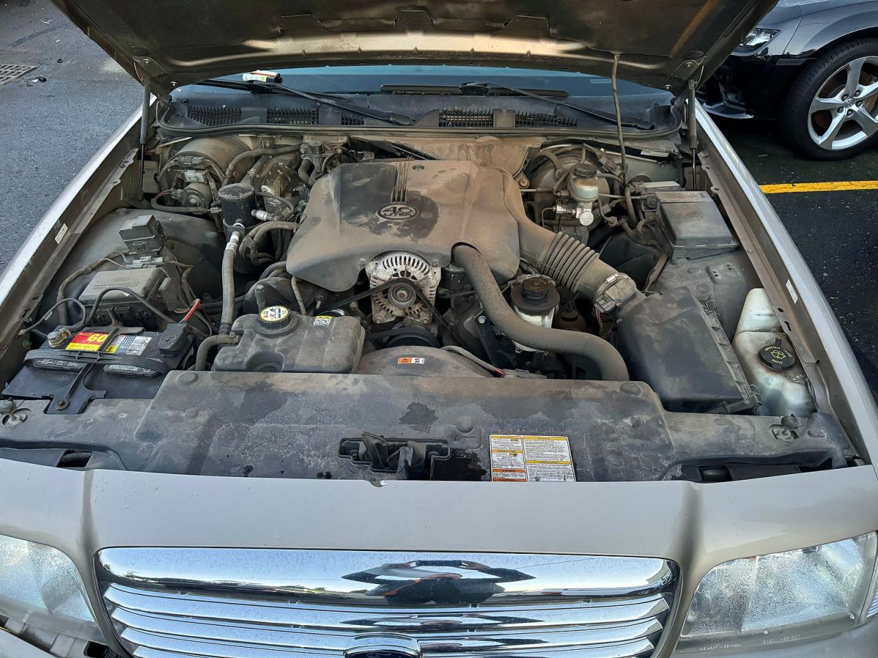 2001 FORD CROWN VIC