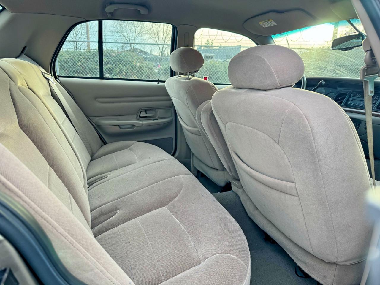 2001 FORD CROWN VIC