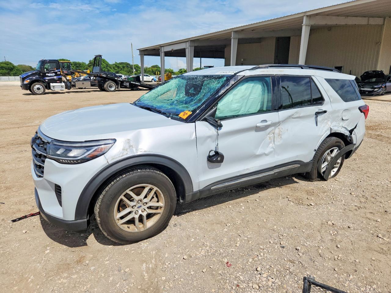 2025 FORD EXPLORER A