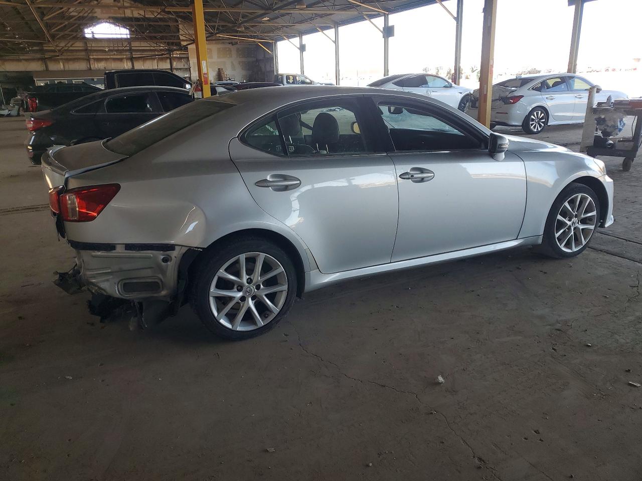2013 LEXUS IS