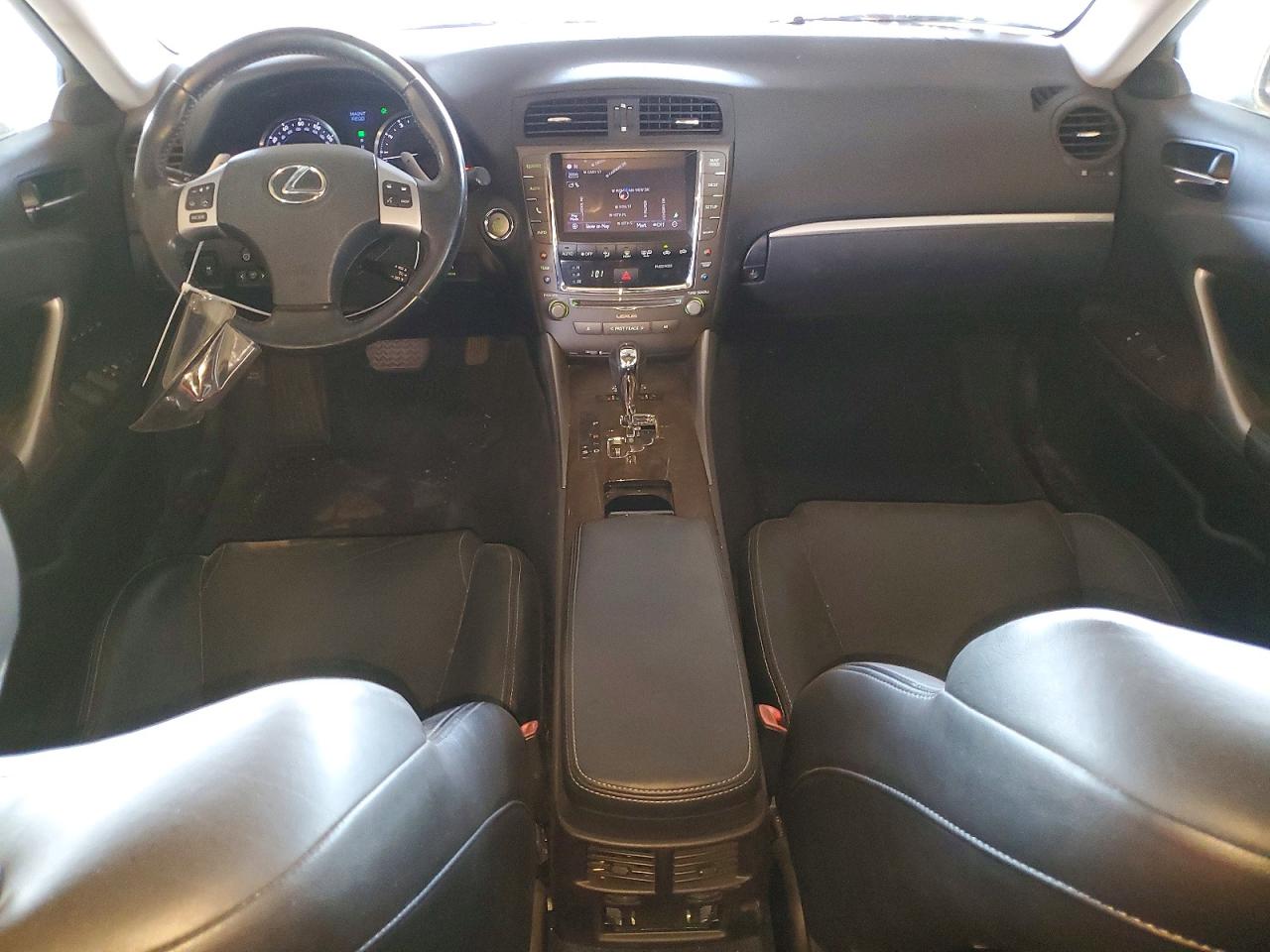 2013 LEXUS IS
