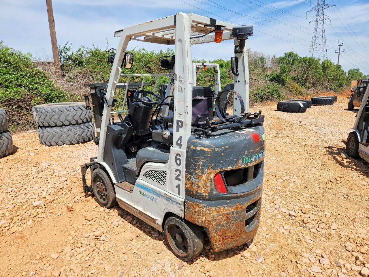 2016 UNICARIERS FORKLIFT