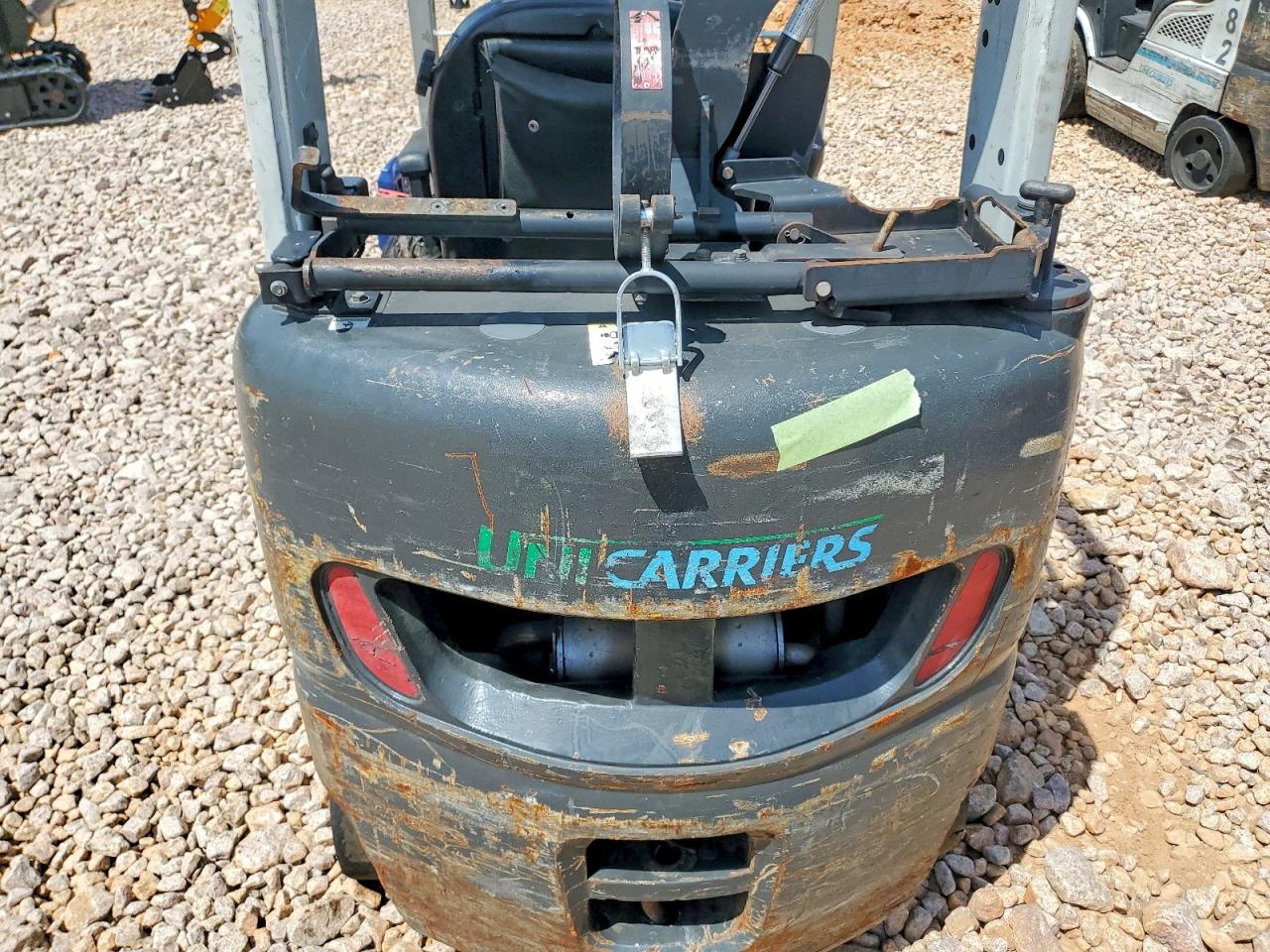 2016 UNICARIERS FORKLIFT