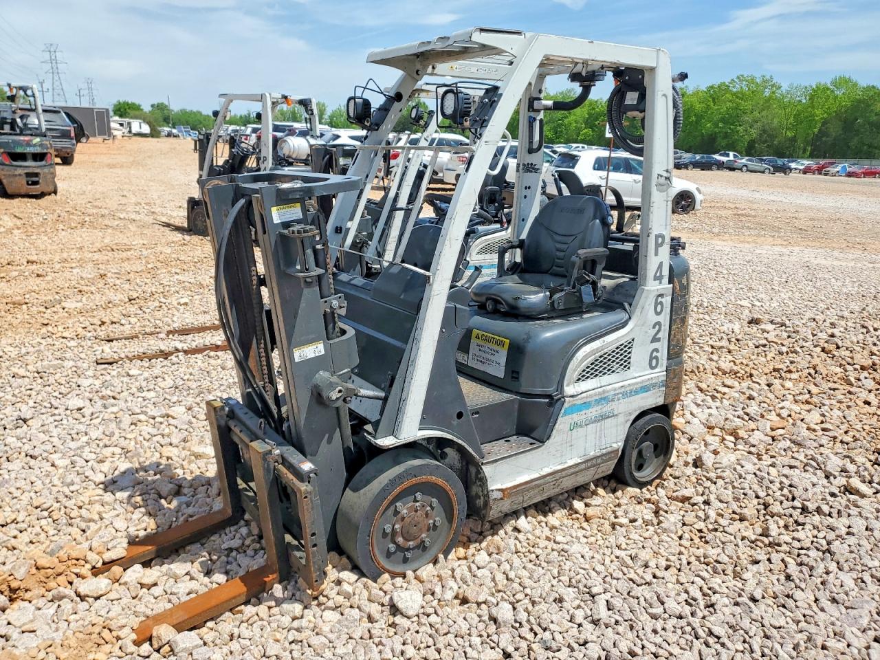 2016 UNICARIERS FORKLIFT