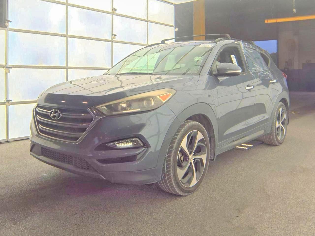 2016 HYUNDAI TUCSON