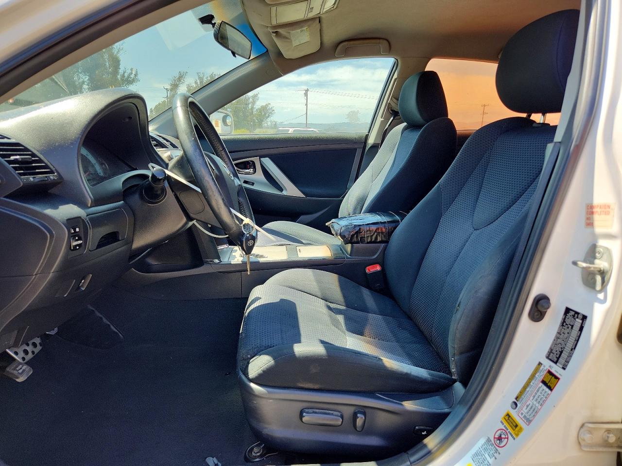 2010 TOYOTA CAMRY