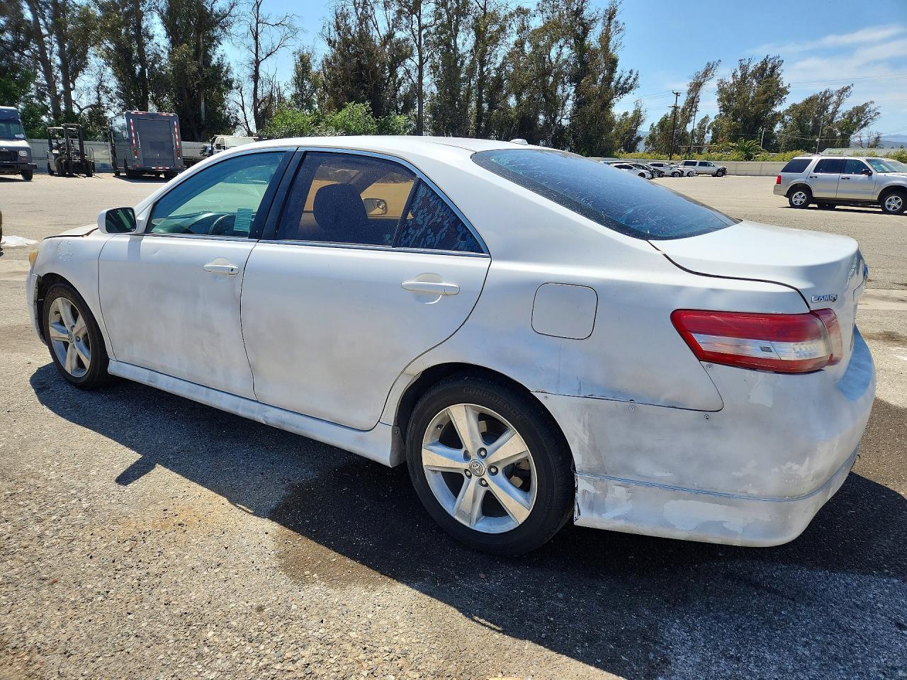 2010 TOYOTA CAMRY