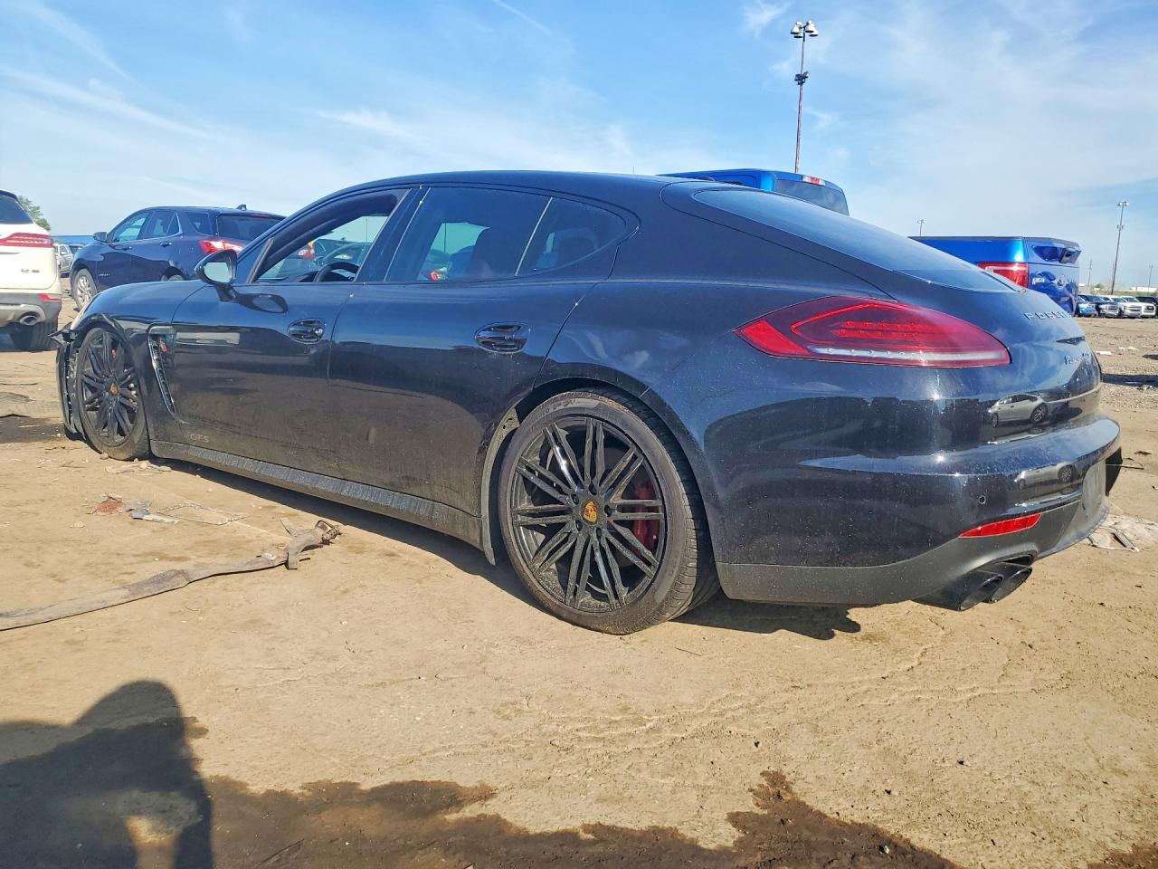 2016 PORSCHE PANAMERA